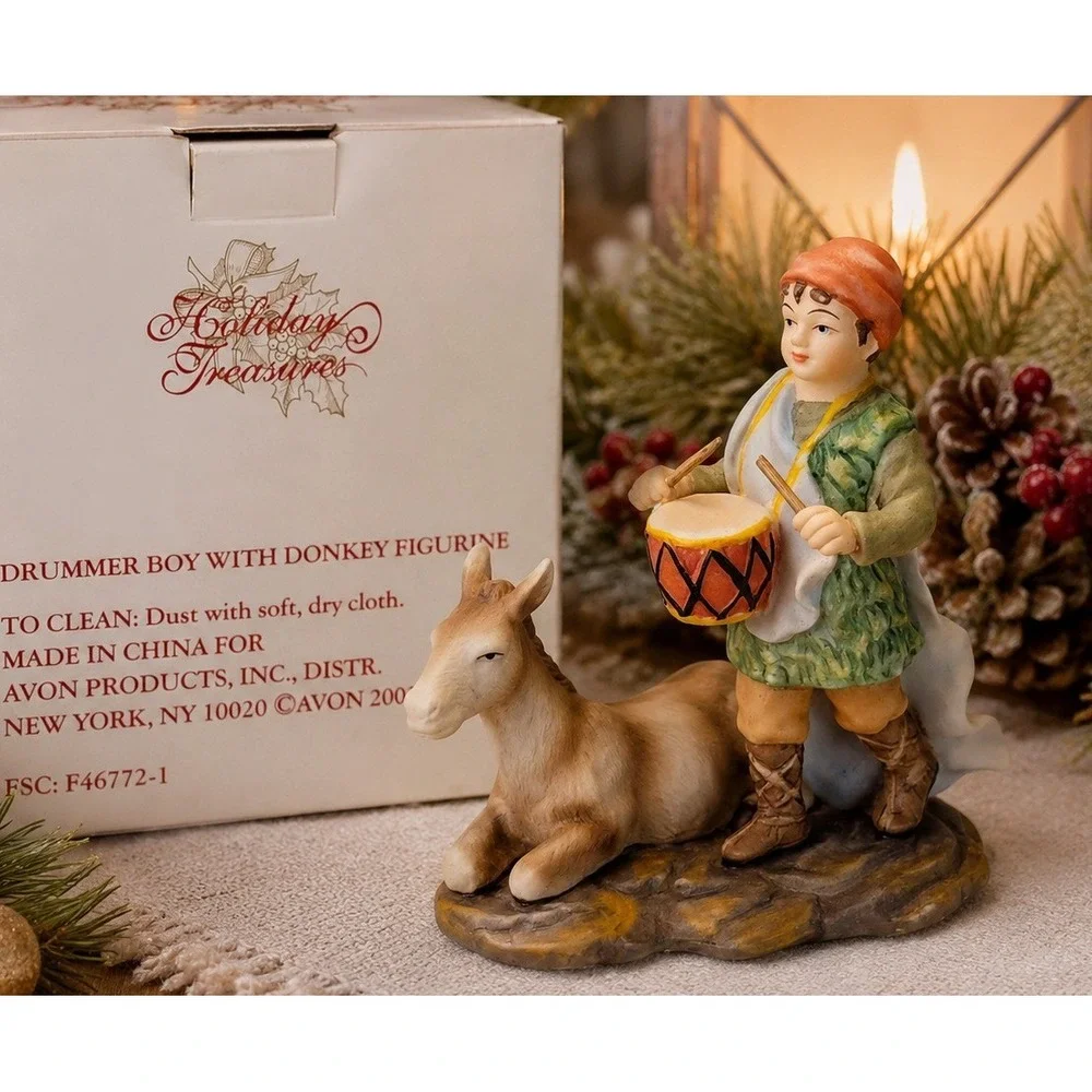 Avon Drummer Boy w/‎ Donkey Figurine Holiday Treasures Nativity 2003 Christmas